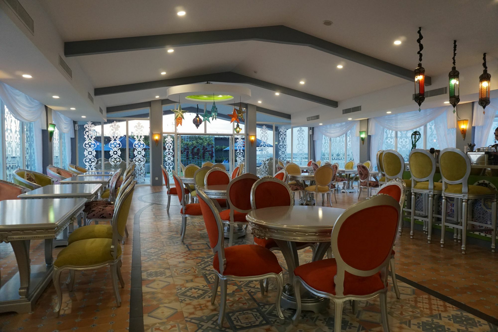 Grand Keisha Yogyakarta Hotel Kejayan Exterior photo