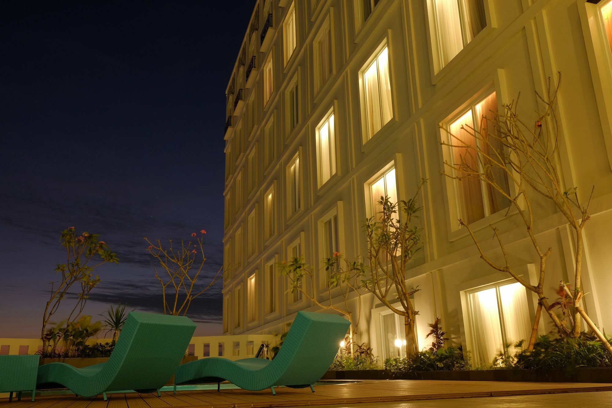 Grand Keisha Yogyakarta Hotel Kejayan Exterior photo