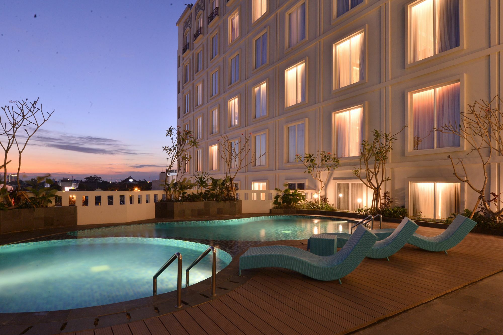 Grand Keisha Yogyakarta Hotel Kejayan Exterior photo